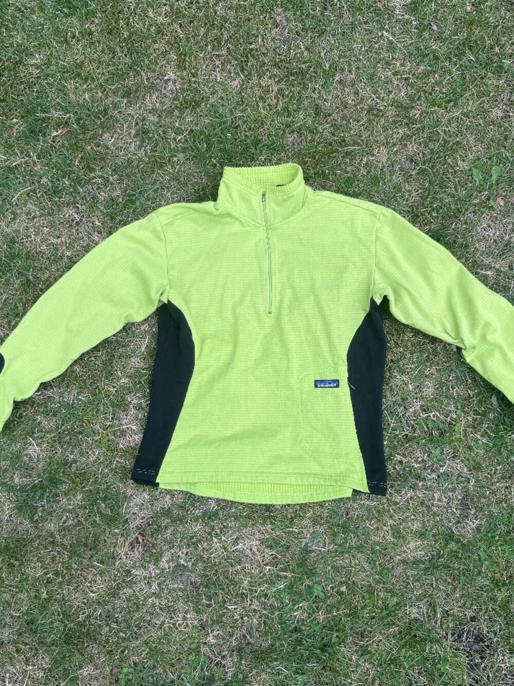 Patagonia - Vintage Made in USA R Regulator Sweater (Women's) - Green/Black